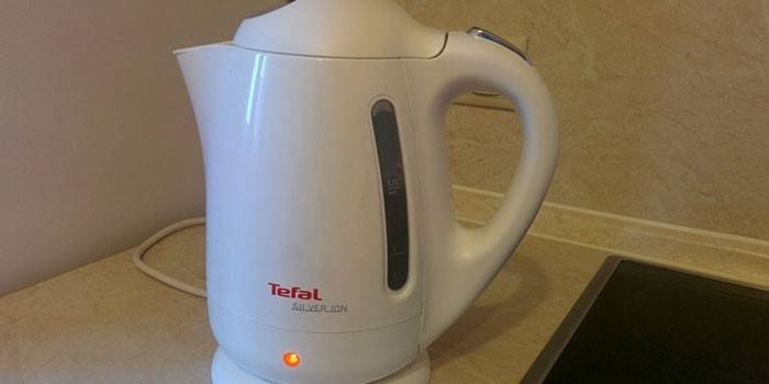 Ấm đun nước điện Tefal BF 9251