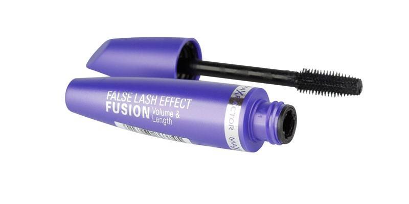 Fusion de faux cils