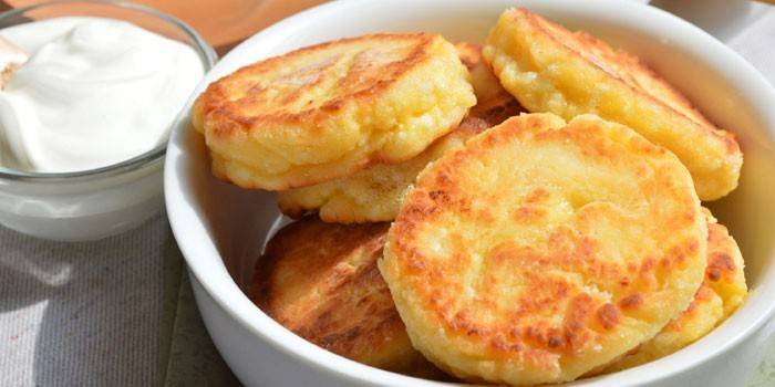 Готови цурви цхеесецакес