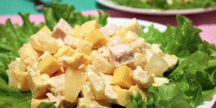Apéritif à l'ananas et poitrine de poulet