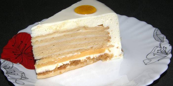Sauerrahm-Gelatine-Kuchen