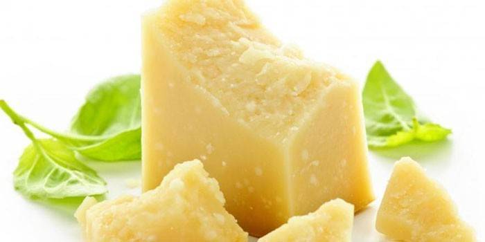 Cietais Parmezāns