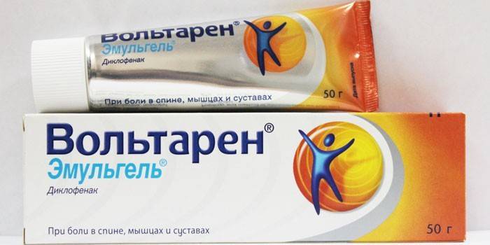 Ambalajda merhem Voltaren Emulgel
