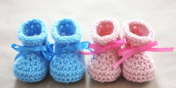 Booties móc