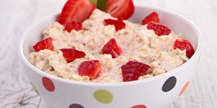 Gruau aux fraises