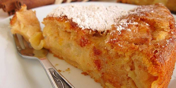 Almás pite