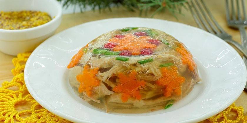 ขาหมูและไก่