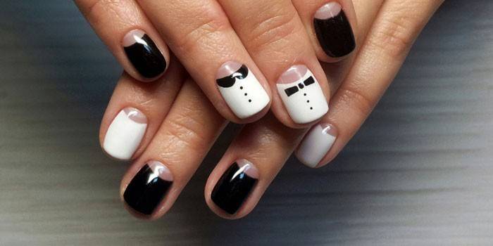 Manicura amb poliment blanc i negre