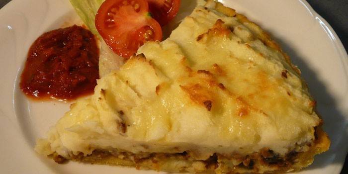 Casseruola di patate e carne macinata