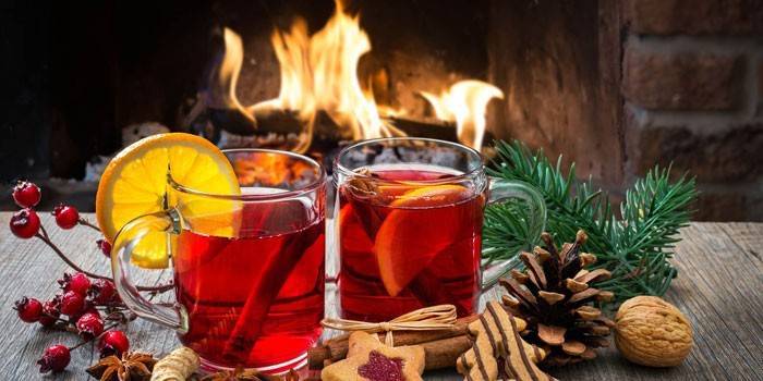 Romã vinho quente