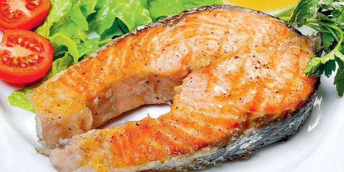 Sebze ve otlar ile Somon steak