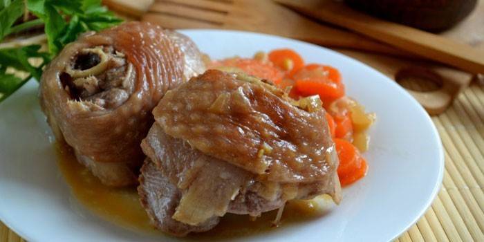 Coxa refogada com legumes