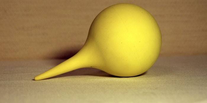 Enema amarillo