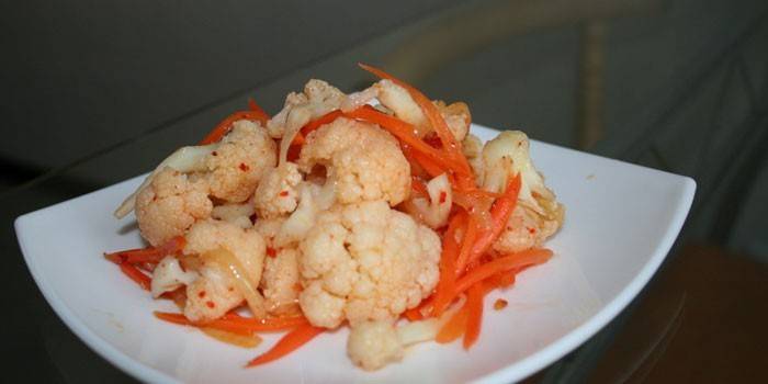 Cavolfiore alla coreana con carote