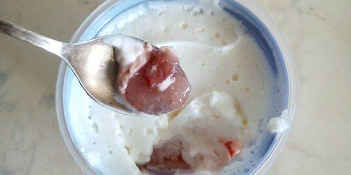 Mousse sữa đông