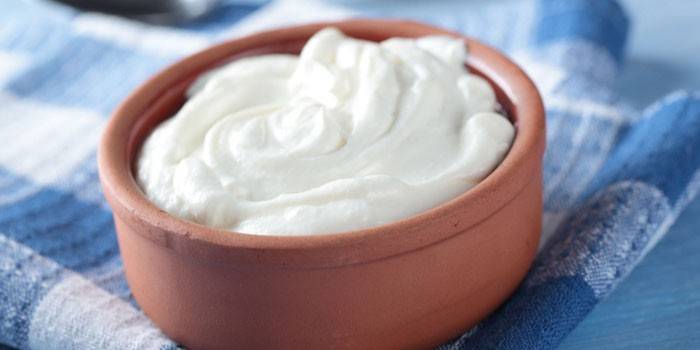 Iogurt grec casolà preparat