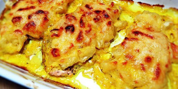 Ananaslı Peynirli Fırında Tavuk Göğsü