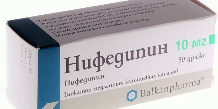Paket başına Nifedipin tabletleri
