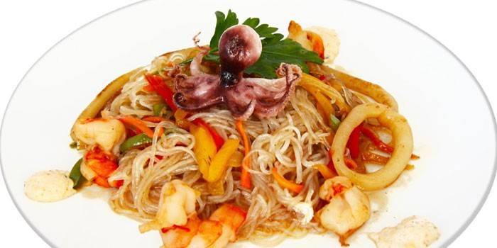 Meeresfrüchtesalat mit Funchose