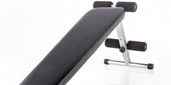 Klappbare Bauch- und Rückenbank Kettler Axos AB-Trainer
