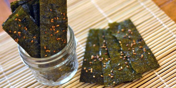 Nori con semillas de sésamo