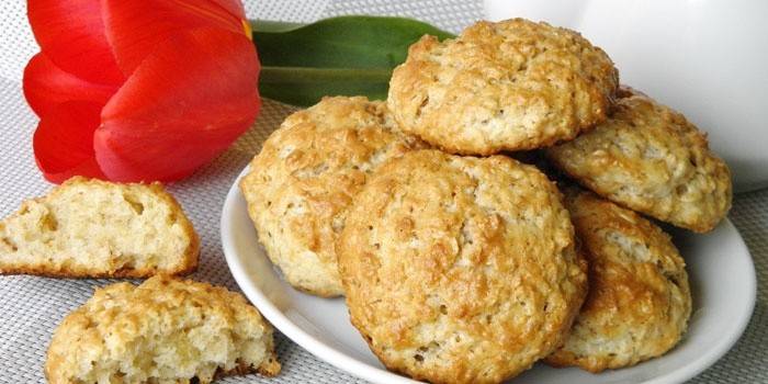 Biscuits à l'avoine sur une assiette