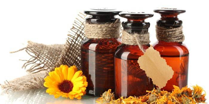 Ang tincture ng Calendula