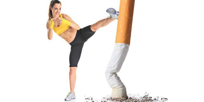 Mergaitė ir cigaretė
