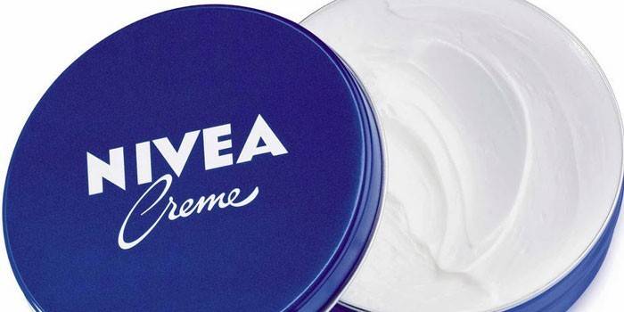 Veido kremas „Nivea“
