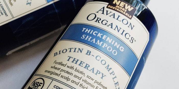 שמפו קשקשים של Avalon Organics עם ביוטין