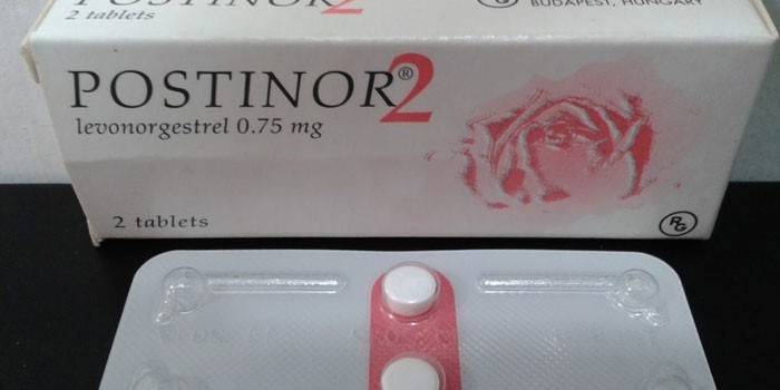 A droga Postinor 2 por embalagem