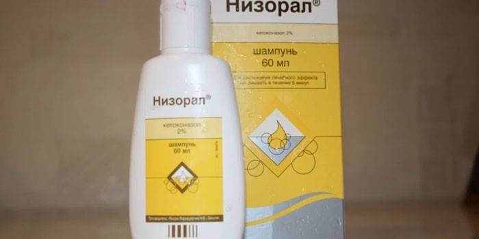 Shampoo Nizoral-pakke