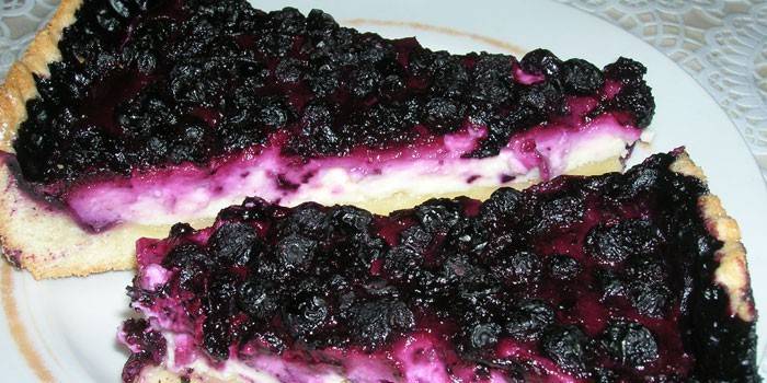 Sobremesa de coalhada de mirtilo