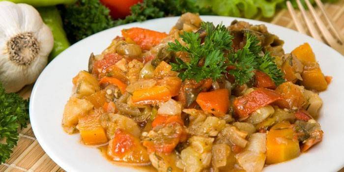Gemüseeintopf mit Kürbis