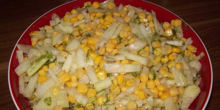 Insalata di mais con cavolo