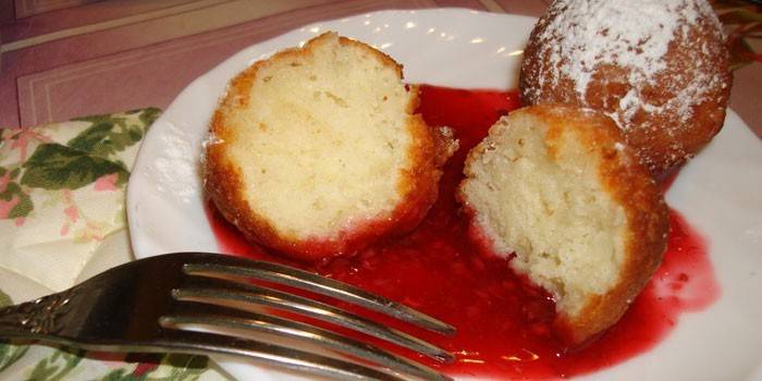 Mit Himbeermarmelade