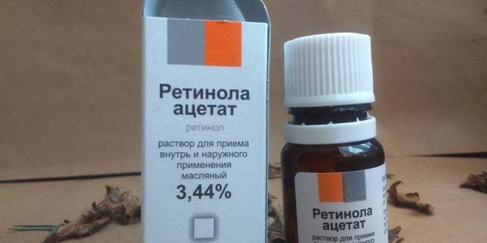 Retinooliasetaatti