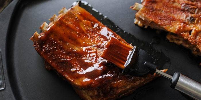 Barbecue méz bordák