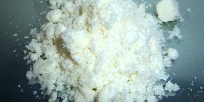 Natriumnitrit in Pulverform