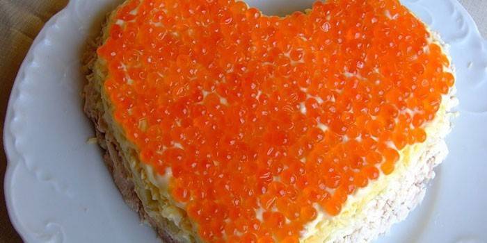 Ensalada de pescado rojo y caviar