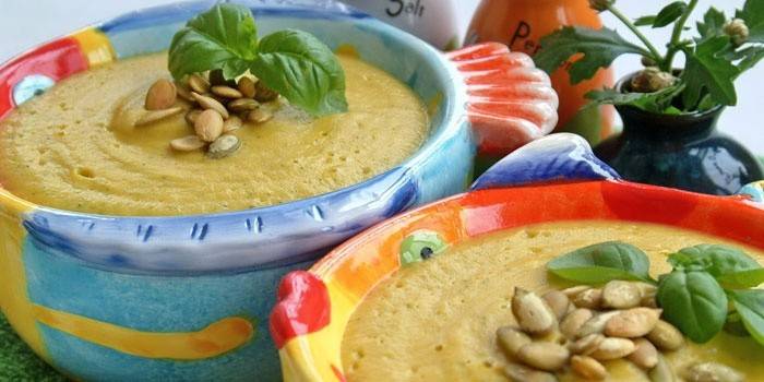 Sopa de calabaza y calabacín.