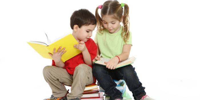 الحصول على معرفة جديدة من الكتب