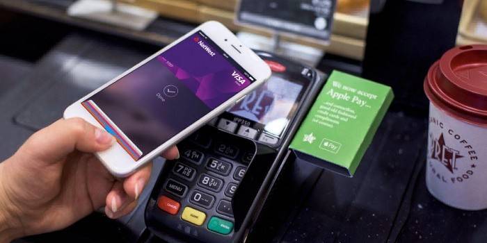 Mobiltelefon és terminál