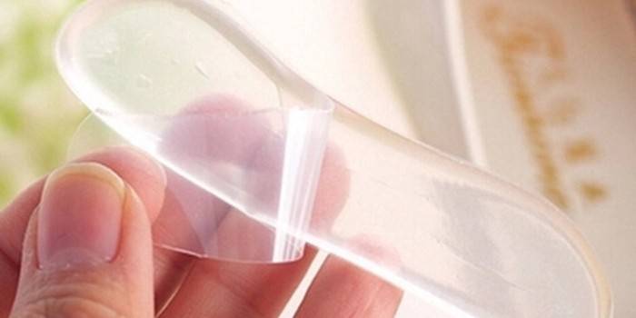 Dos en silicone pour chaussures