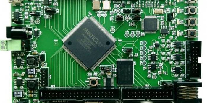 Placa-mãe com processador