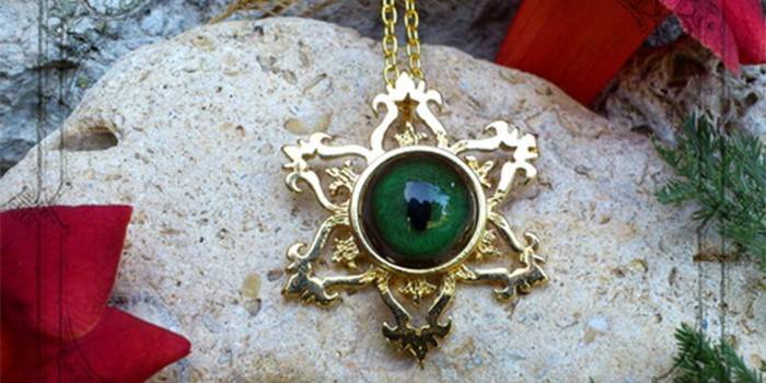 Cat Eye Stone Muska