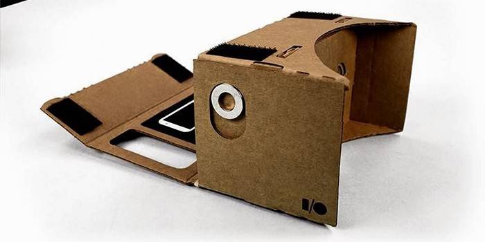 „Google Cardboard“ papildytos realybės akiniai