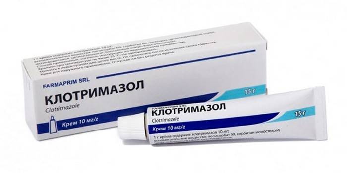 Clotrimazole gelis pakuotėse