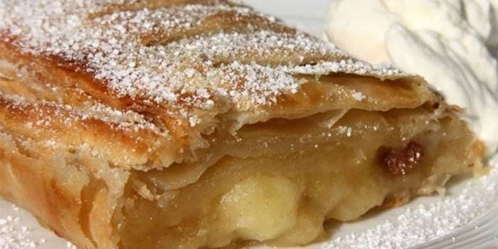 Versão alemã do strudel de maçã