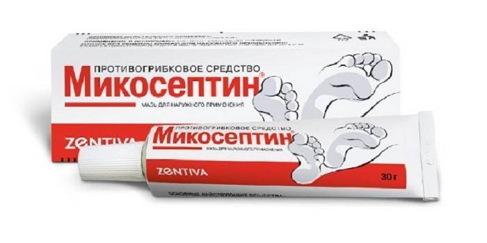 Микосептинов мехлем в опаковката